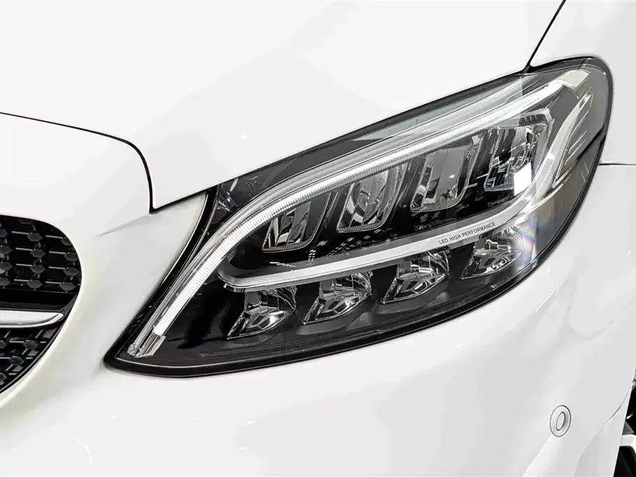 Mercedes-Benz C-Class (Import) — фото 5