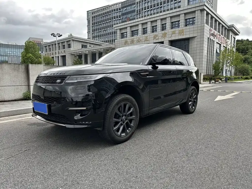 Land Rover Sport — фото 1