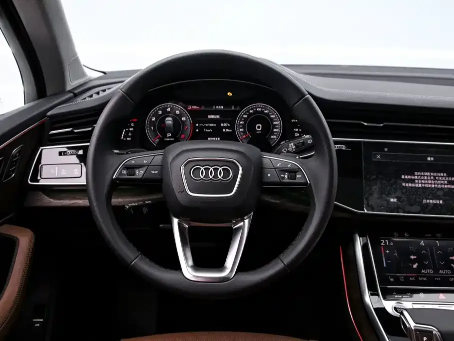 Audi Q7 — фото 5