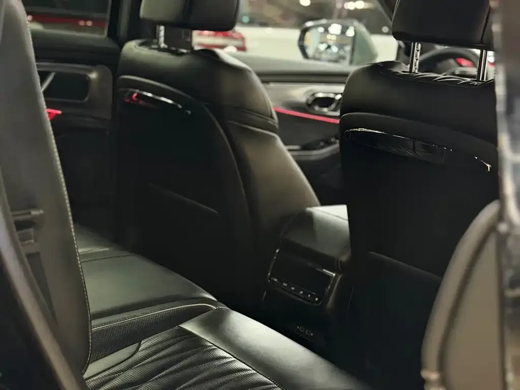 GAC Motor Trumpchi GS8 — фото 2