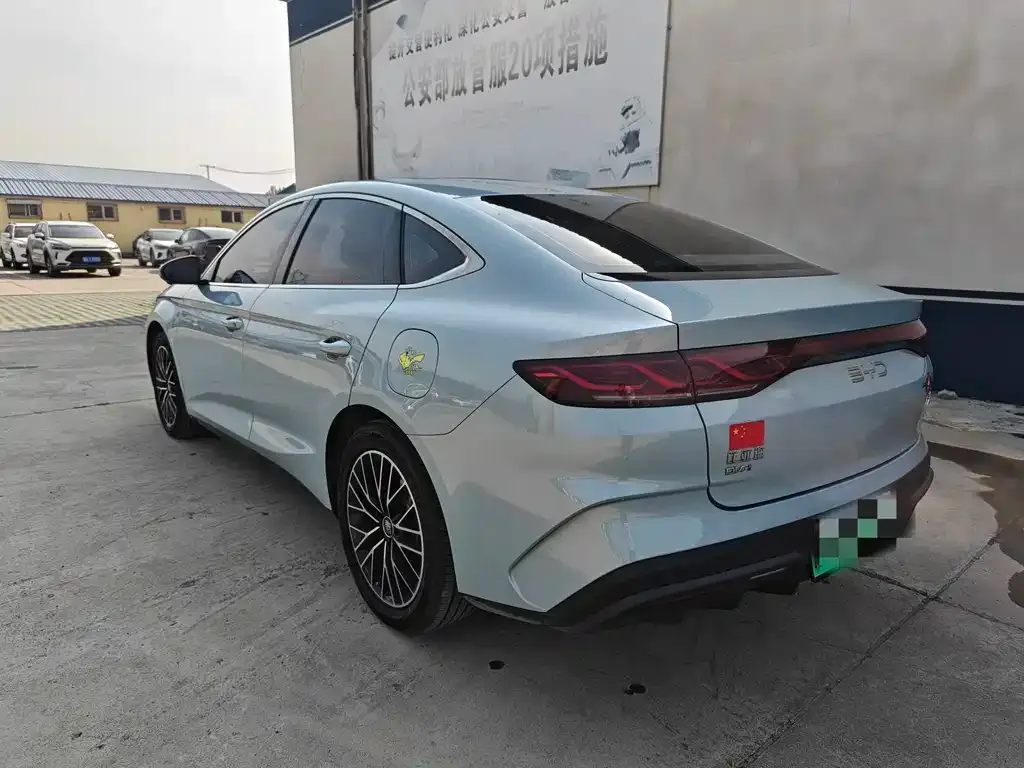 BYD Qin L — фото 2