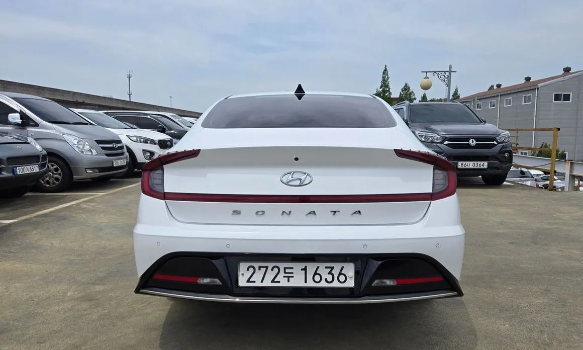 Hyundai Sonata — фото 9