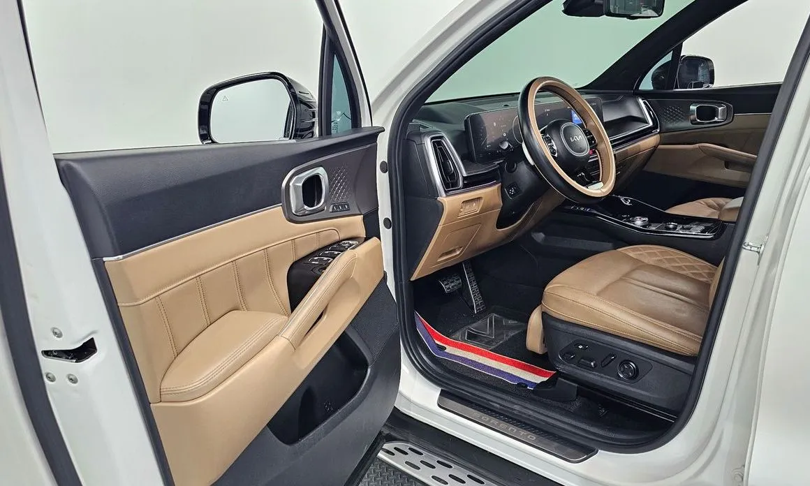 Kia Sorento — фото 6