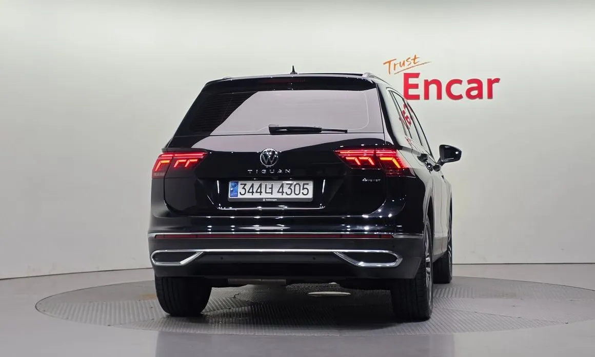 Volkswagen Tiguan — фото 5