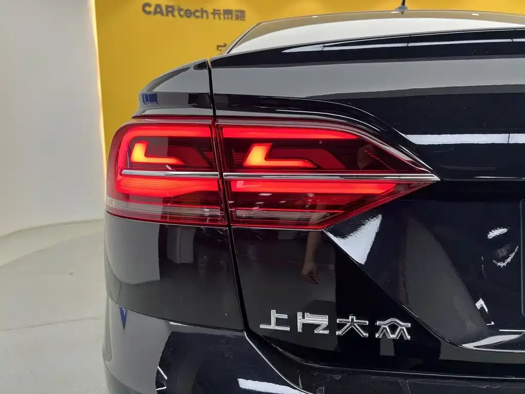 Volkswagen Phideon — фото 5