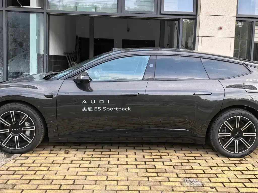 Audi E5 Sportback — фото 2