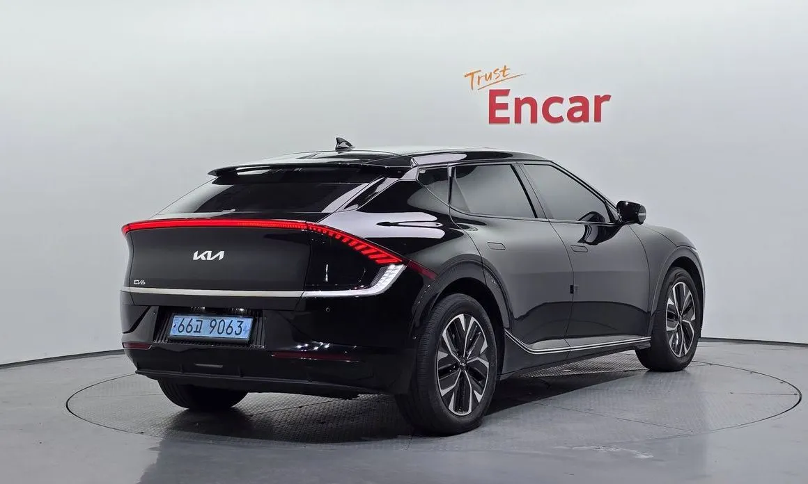 Kia EV6 — фото 4