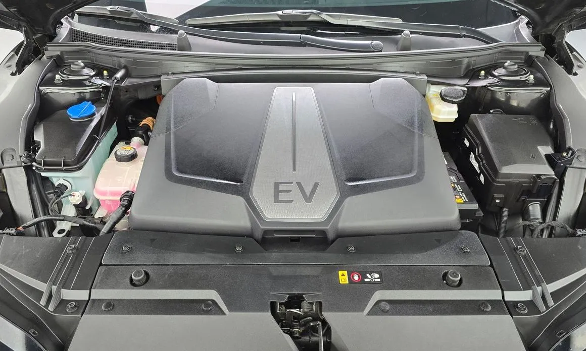 Kia EV6 — фото 7