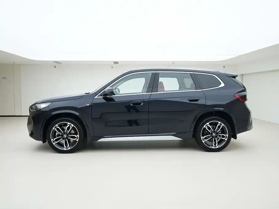 BMW X1 — фото 3
