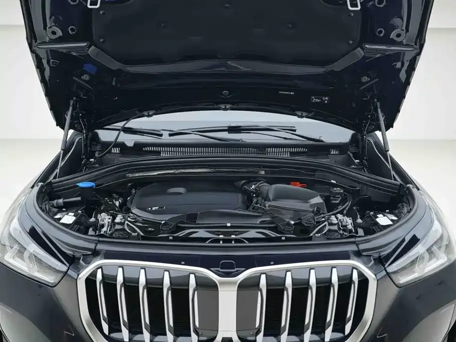 BMW X1 — фото 4