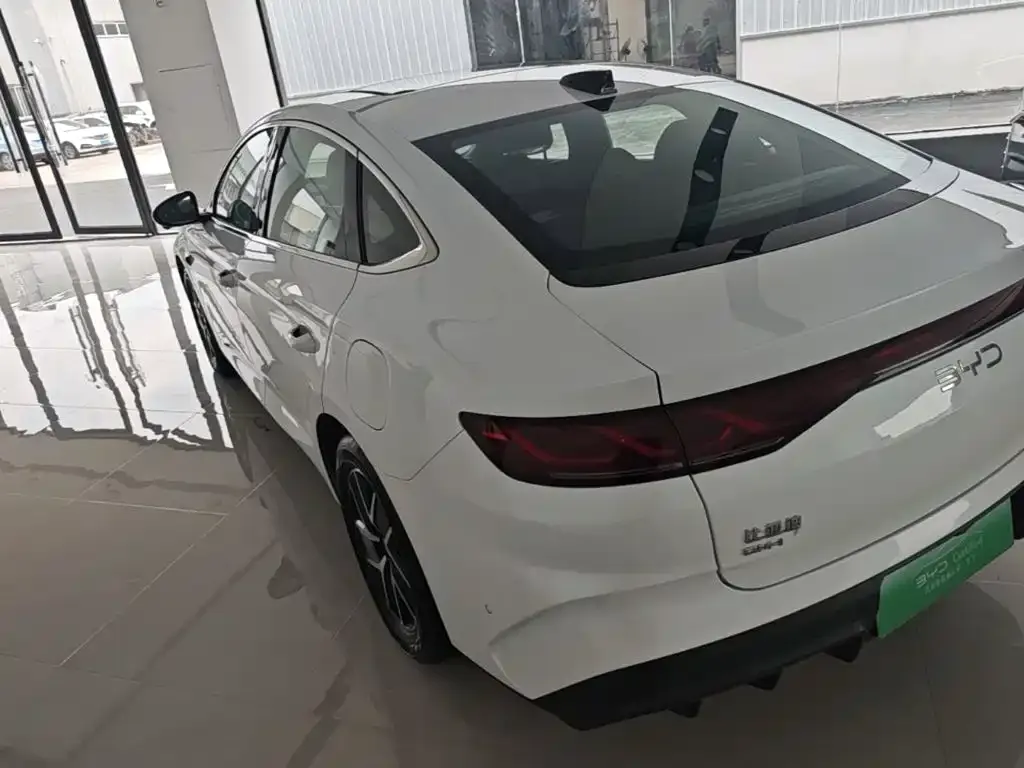 BYD Qin L — фото 2