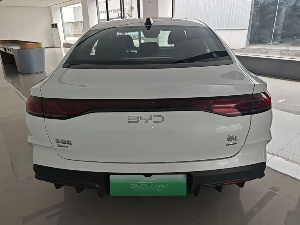 BYD Qin L — фото 3