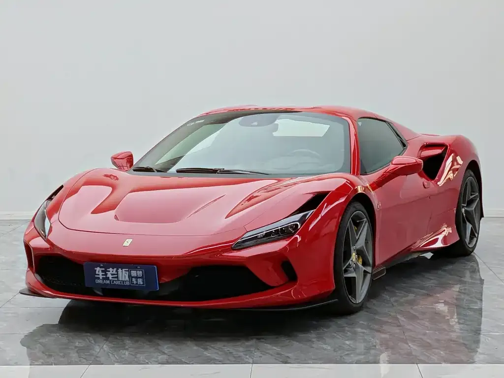Ferrari F8 — фото 1