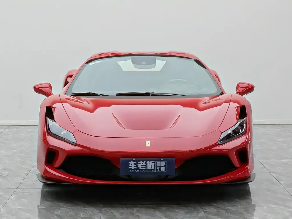 Ferrari F8 — фото 7