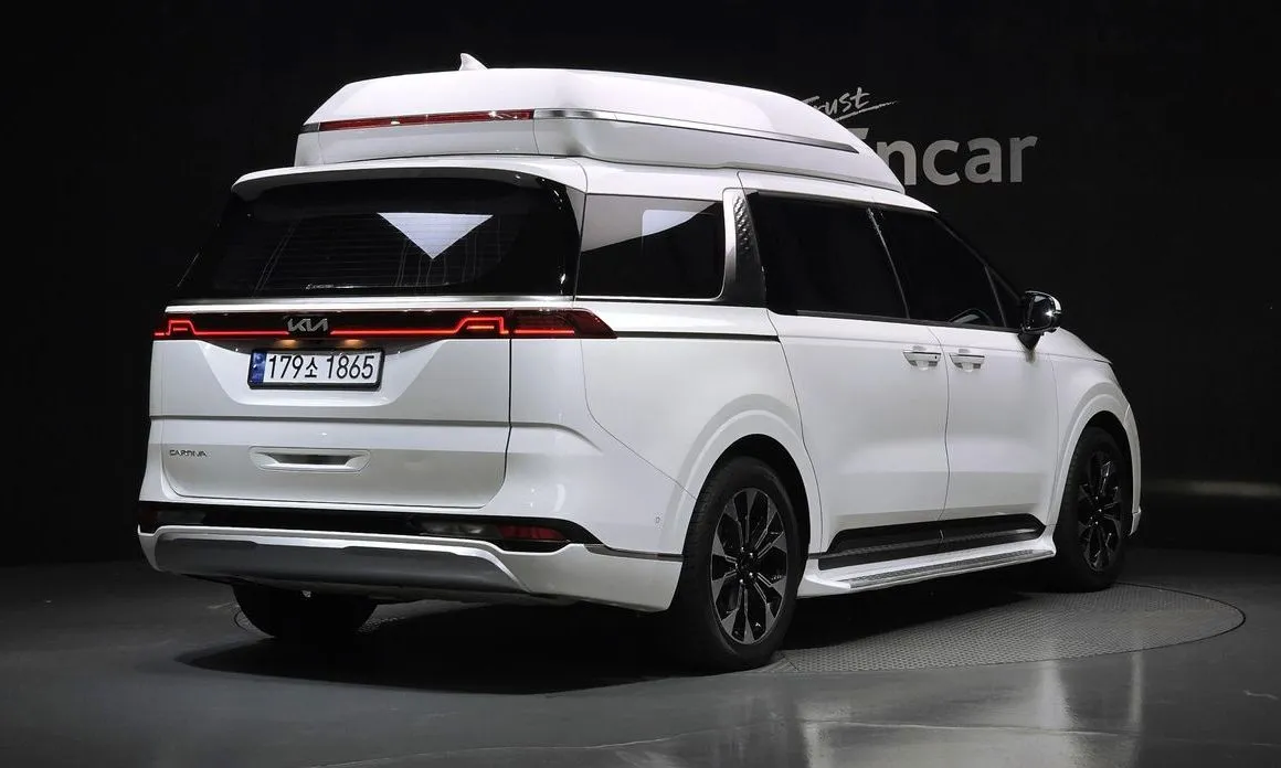 Kia Carnival — фото 2