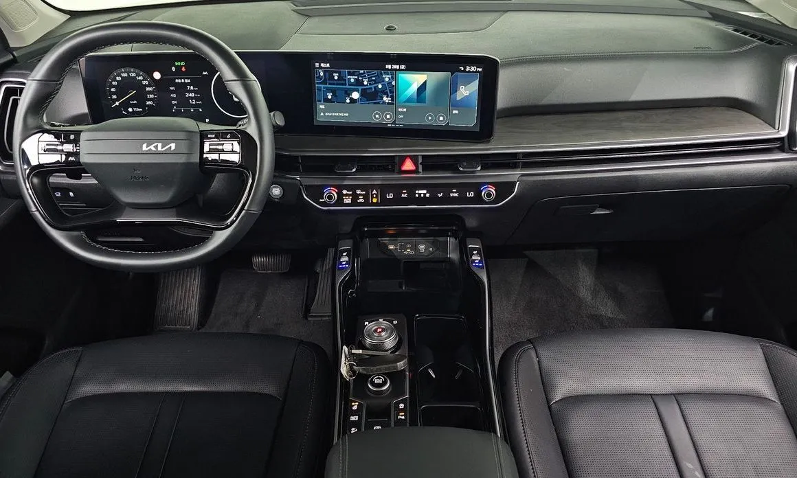 Kia Sorento — фото 9