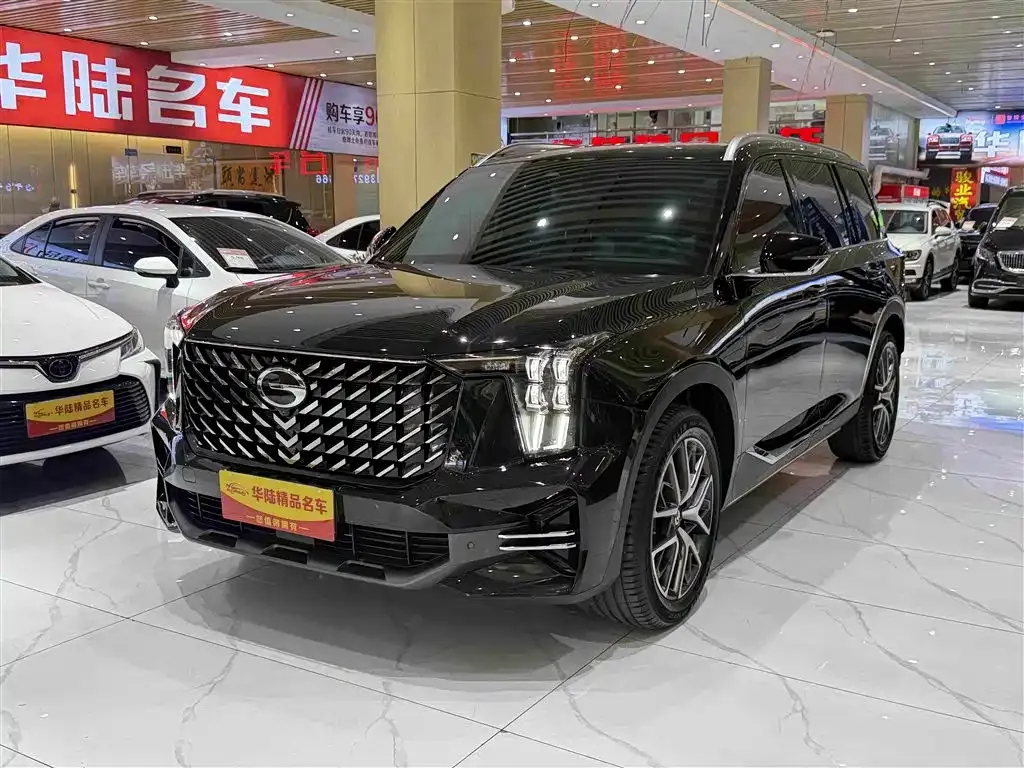 GAC Motor Trumpchi GS8 — фото 1