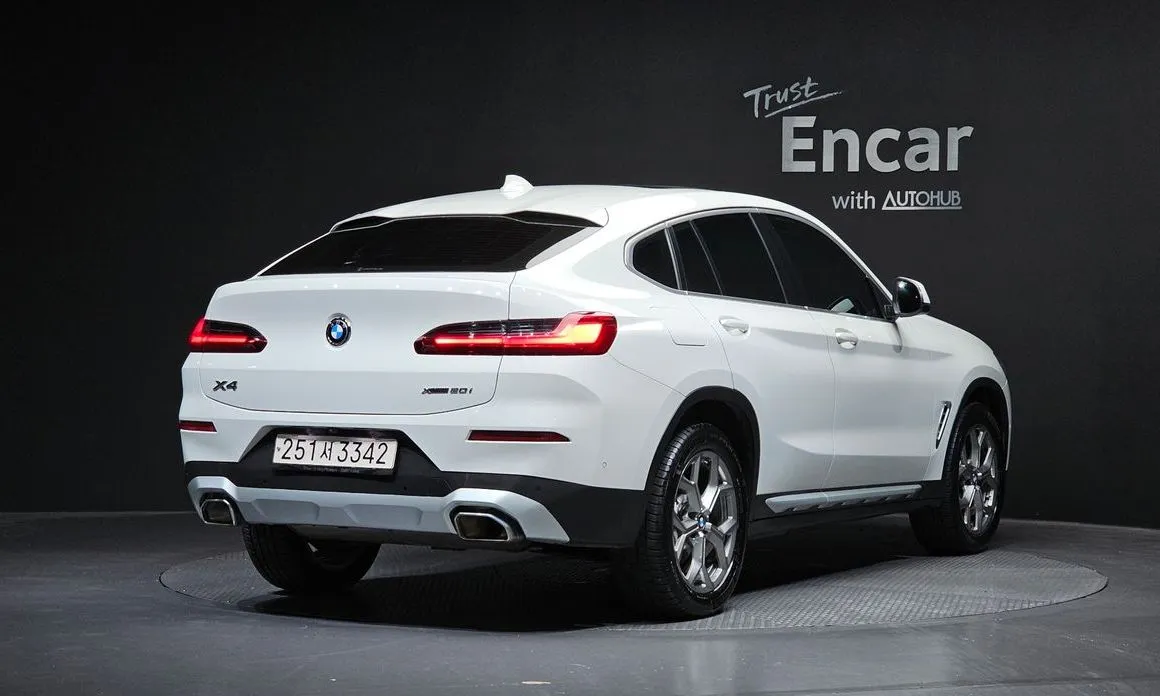BMW X4 — фото 4