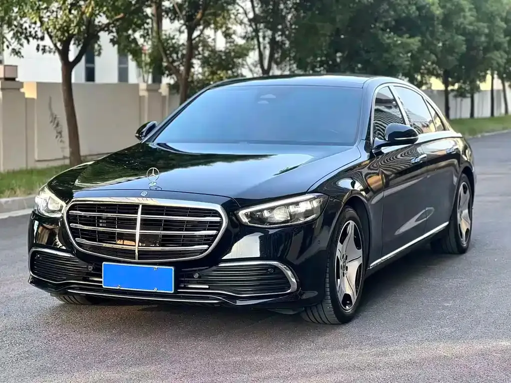 Mercedes-Benz S-Class — фото 1