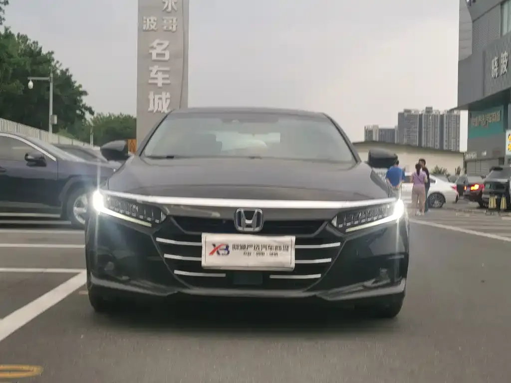 Honda Accord — фото 2