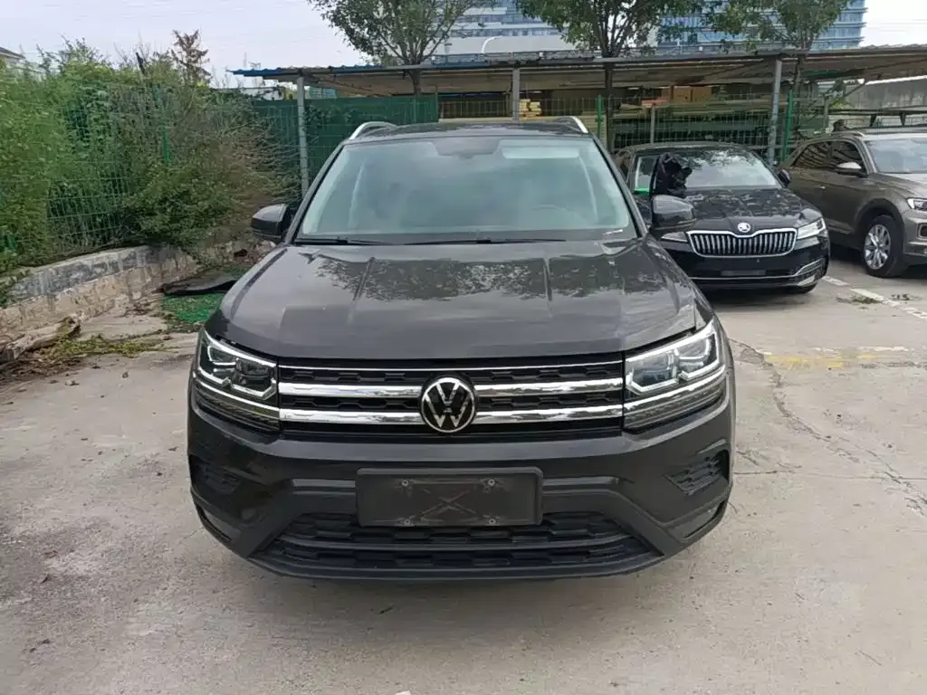 Volkswagen Tharu — фото 2