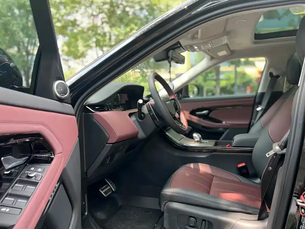 Land Rover Evoque — фото 3