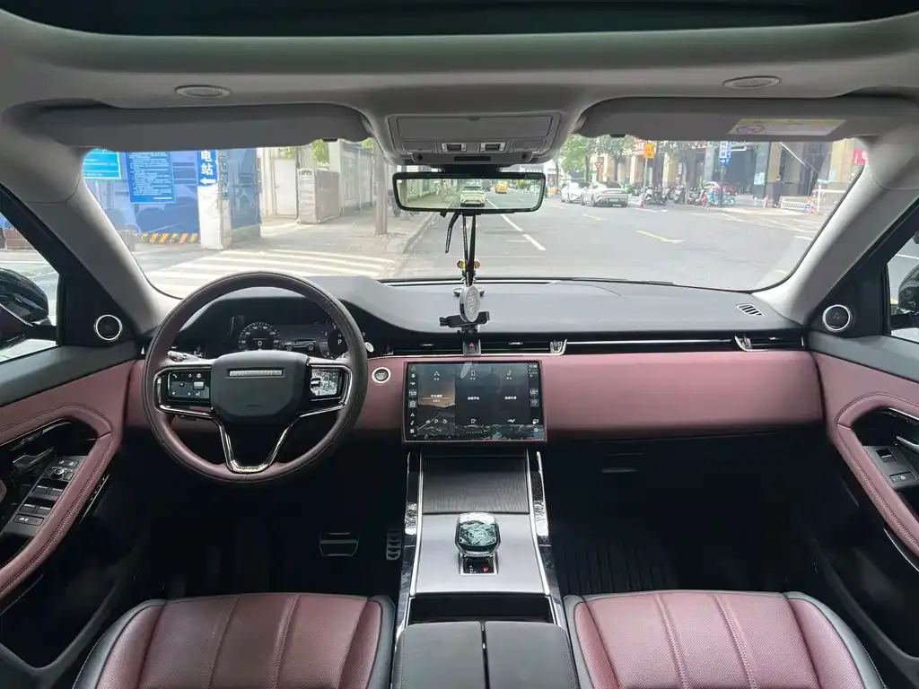 Land Rover Evoque — фото 5