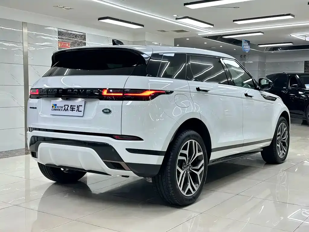 Land Rover Evoque — фото 9