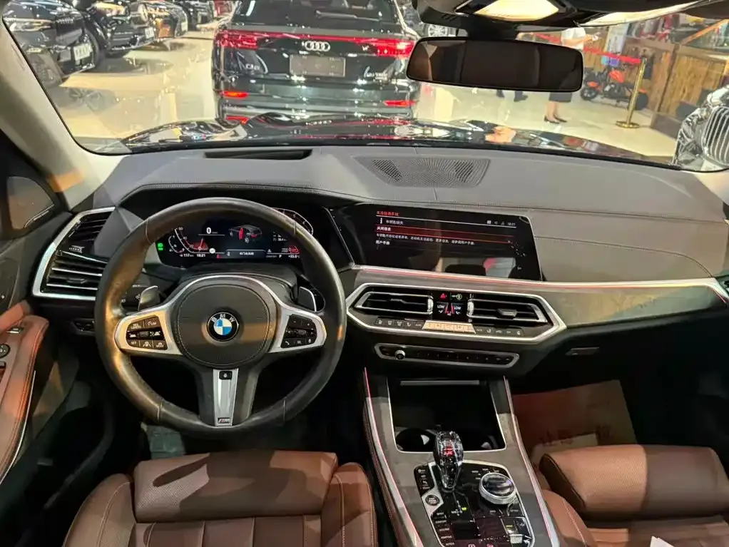 BMW X5 (Import) — фото 8