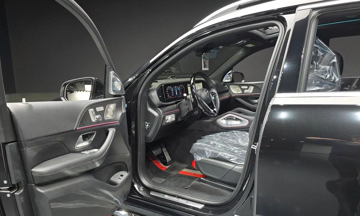 Mercedes-Benz GLS-Class — фото 10
