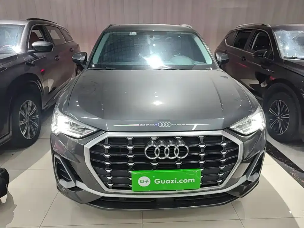 Audi Q3 — фото 10
