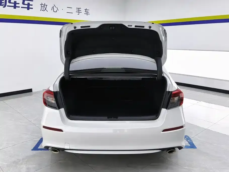 Honda Civic — фото 4