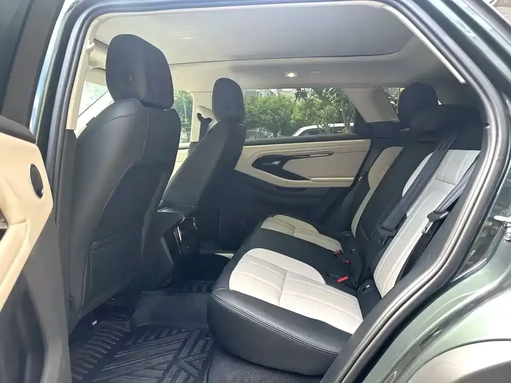 Land Rover Evoque — фото 7