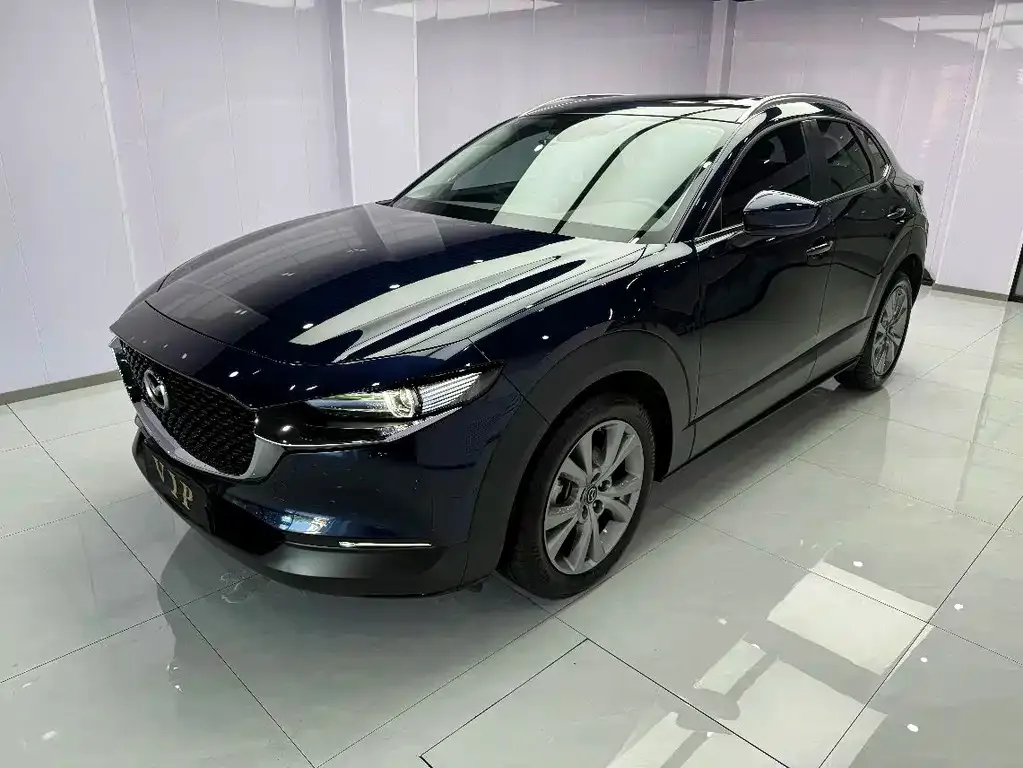 Mazda CX-30 — фото 1