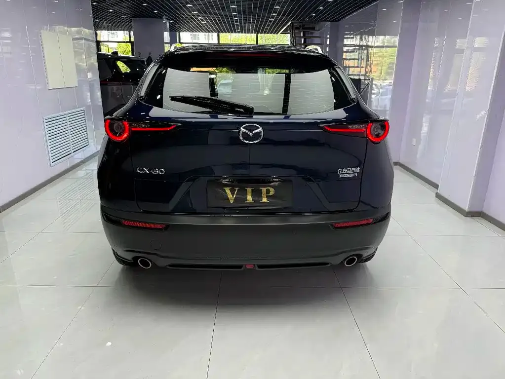 Mazda CX-30 — фото 4