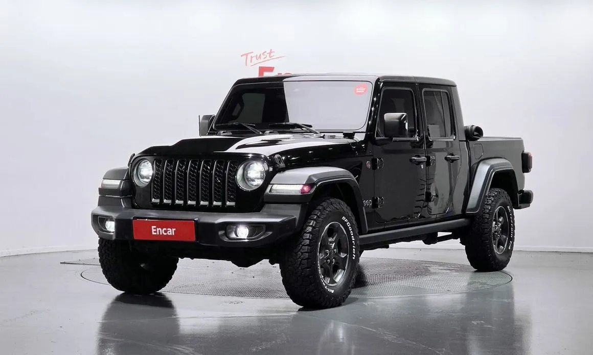 Jeep Gladiator — фото 1