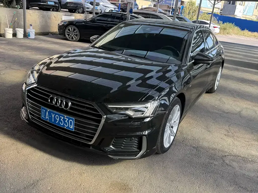 Audi A6L — фото 5