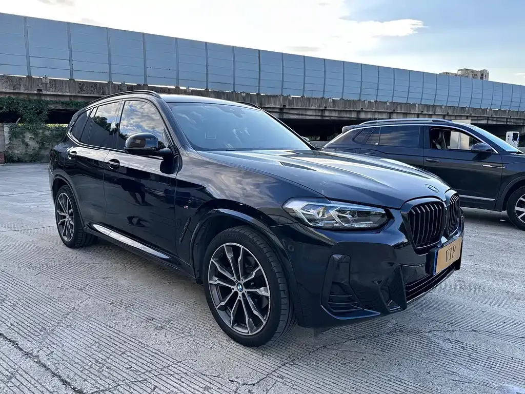 BMW X3 — фото 8