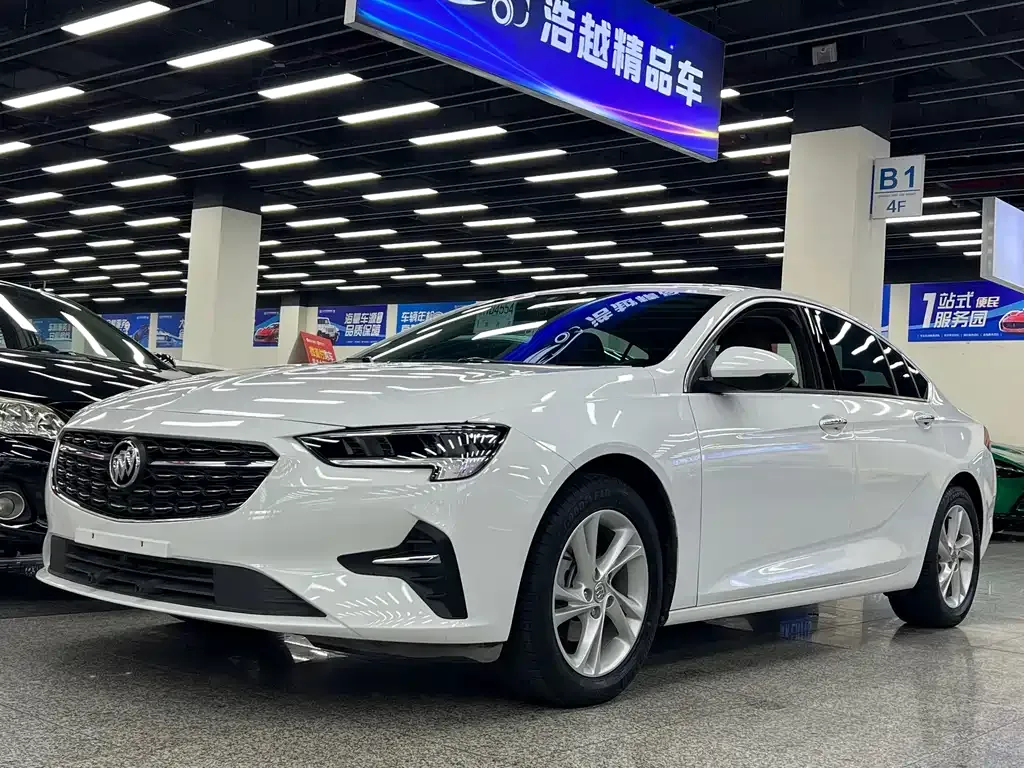 Buick Regal — фото 1