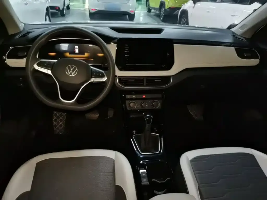 Volkswagen Tharu — фото 8