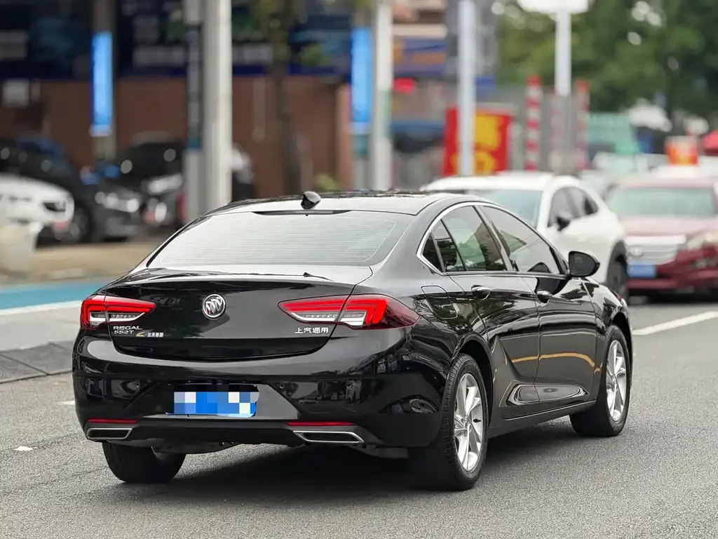 Buick Regal — фото 9