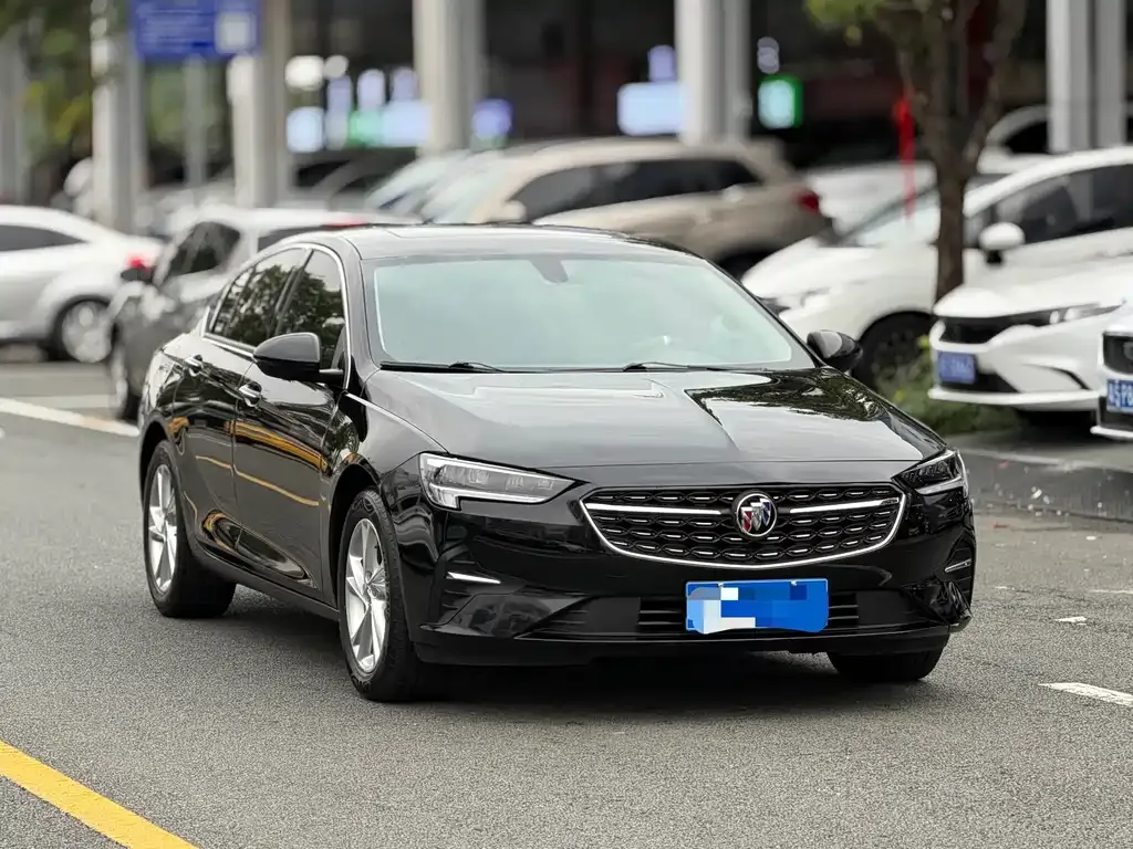 Buick Regal — фото 7