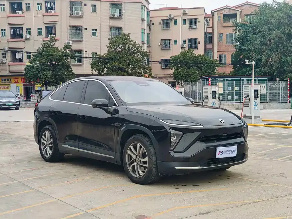 NIO EC6 — фото 10