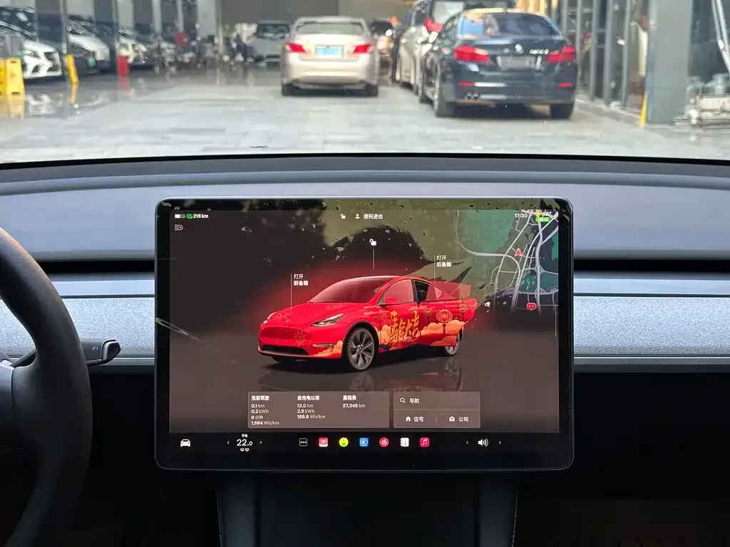 Tesla Model Y — фото 4