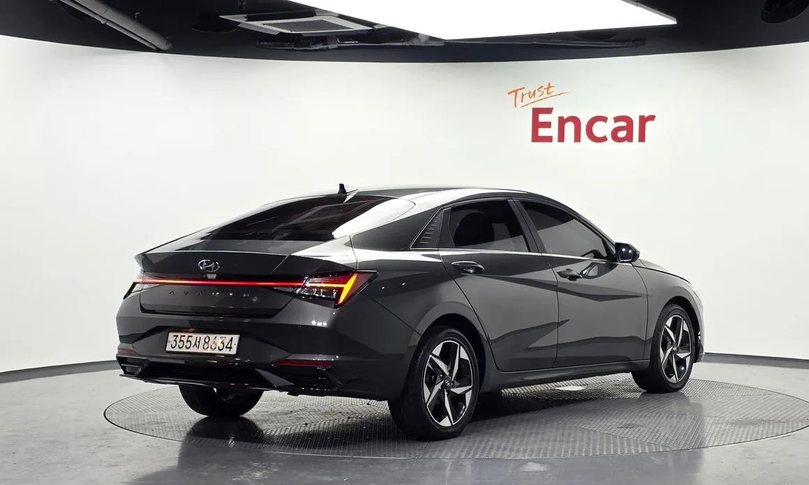 Hyundai AVANTE — фото 2