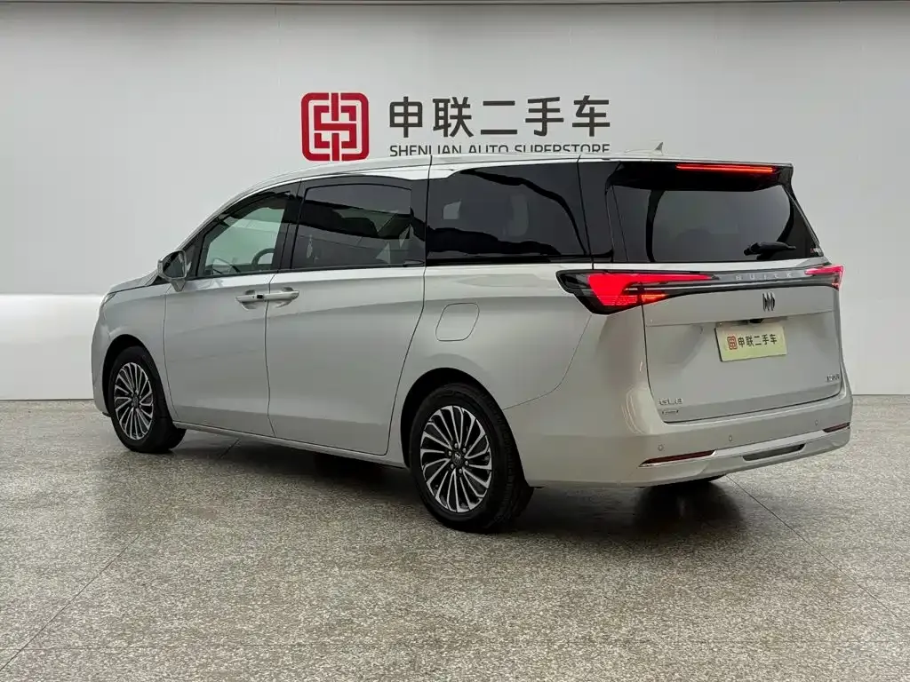 Buick GL8 Hybrid — фото 7