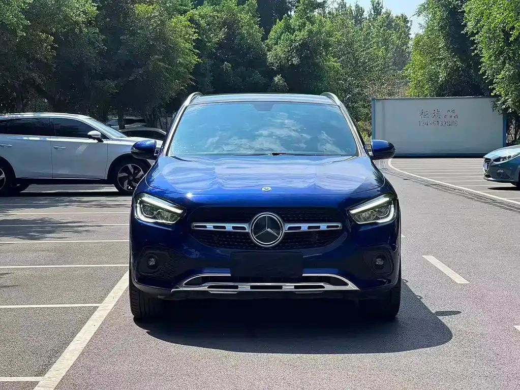 Mercedes-Benz GLA — фото 7