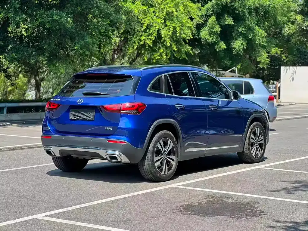 Mercedes-Benz GLA — фото 5