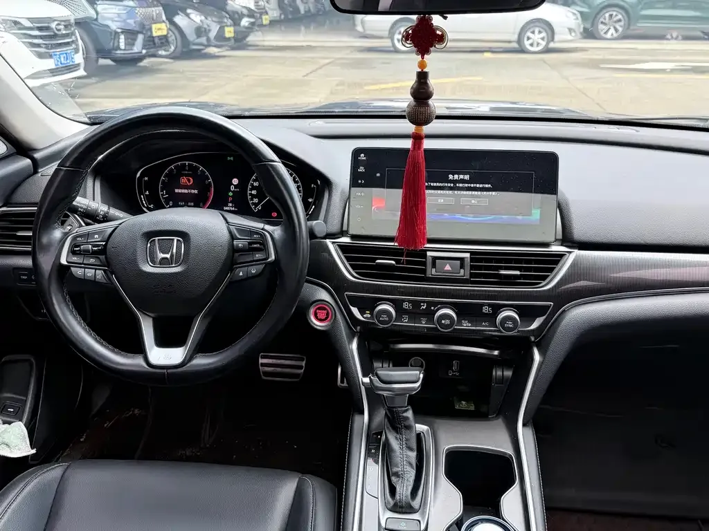 Honda Accord — фото 2