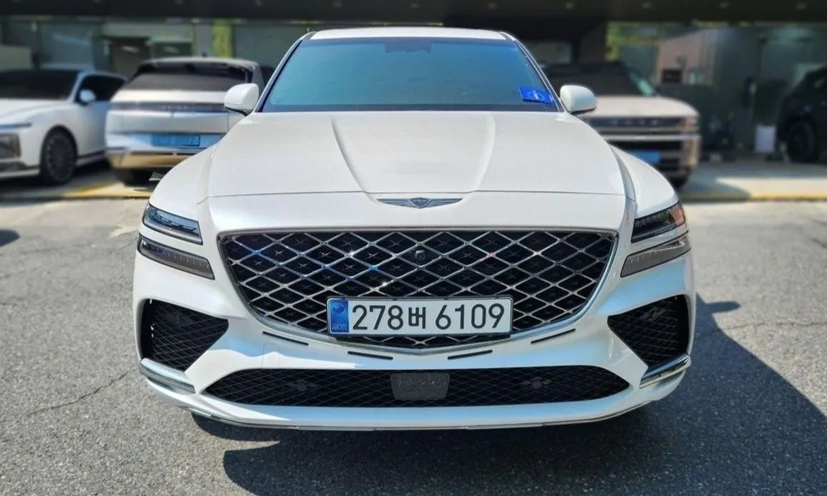 Genesis GV80 — фото 1